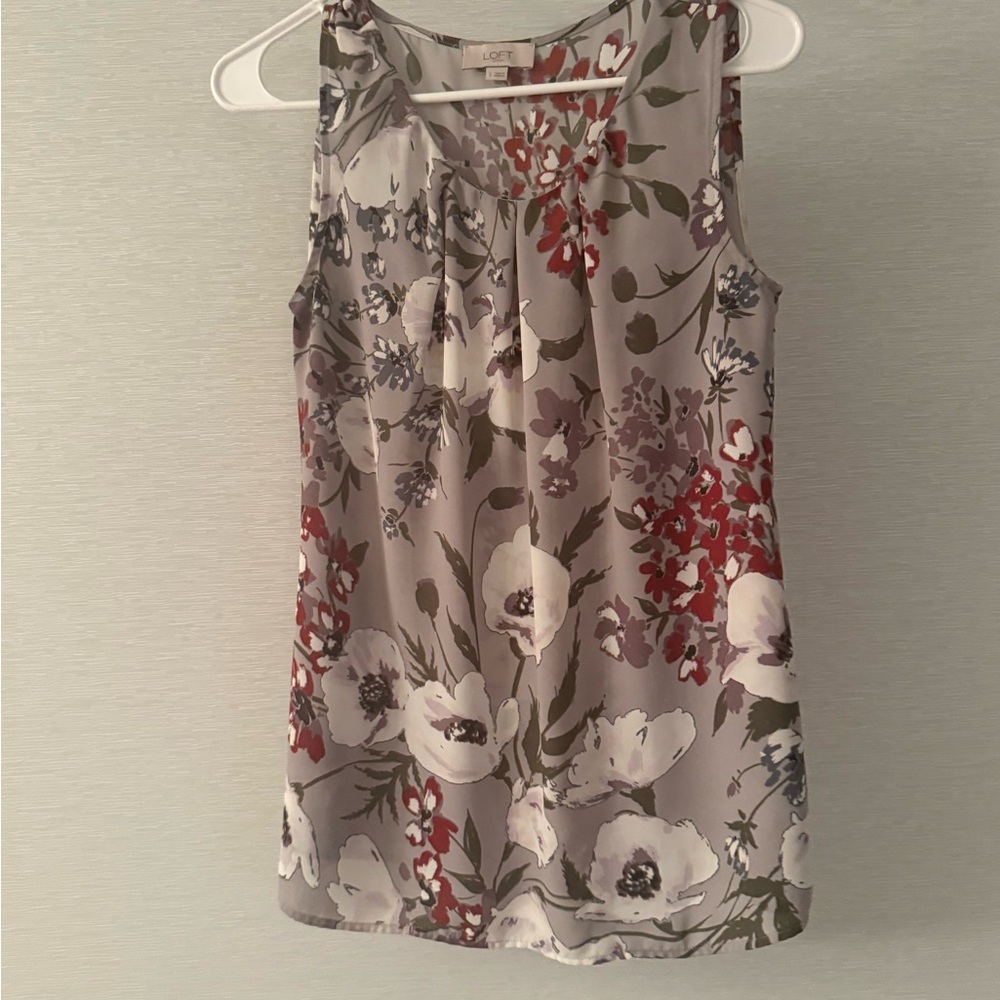 LOFT Floral Sleeveless Blouse